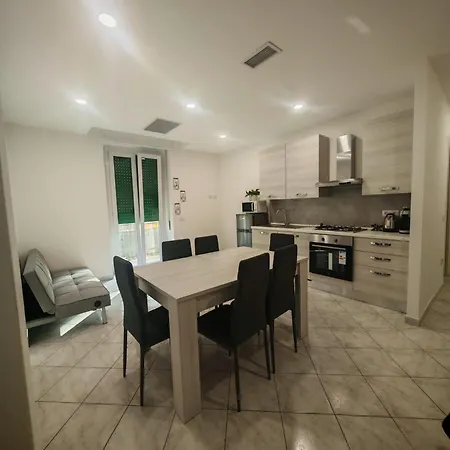 Apartahotel Pachira House