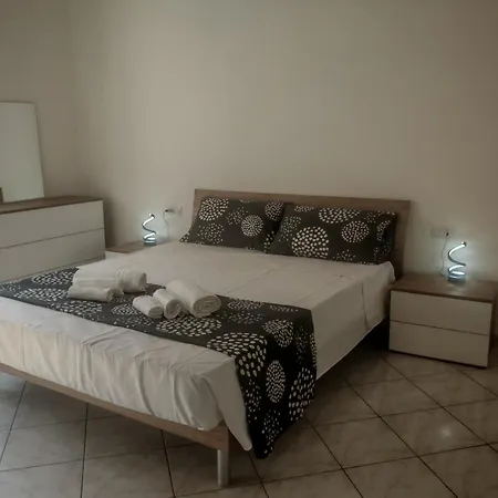 Pachira House מלון דירות אלגהרו